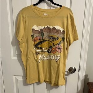 Ford Mustang Yellow T-Shirt with Desert Design